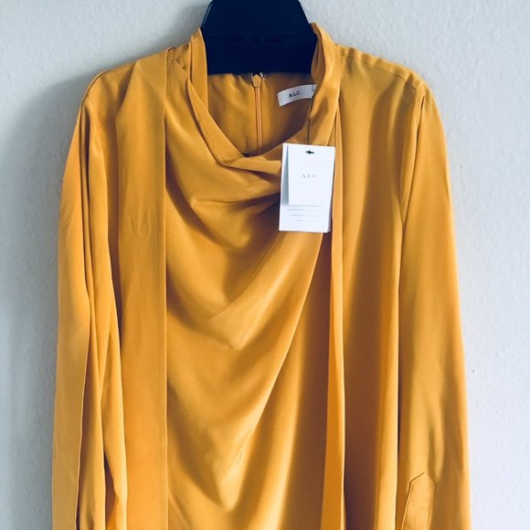 🥰 New A.L.C. silk blouse in mustard yellow (16) - Picture 2 of 3